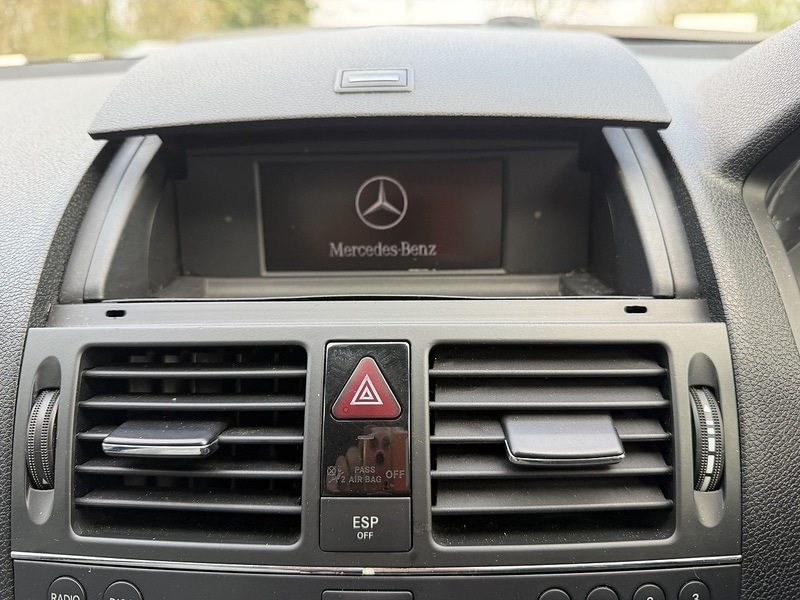 Used Mercedes-Benz C Class 2009 for sale - 78065088: Photo 21