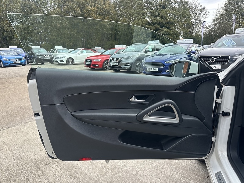 Used Volkswagen Scirocco 2012 for sale - 76615824: Photo 14