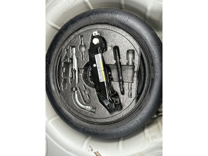 Used Volkswagen Scirocco 2012 for sale - 76615824: Photo 17