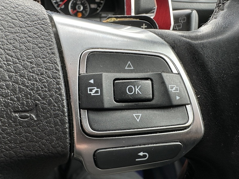 Used Volkswagen Scirocco 2012 for sale - 76615824: Photo 23