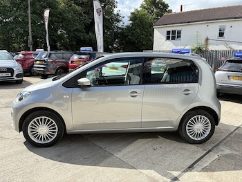 Used Volkswagen up! 2014 for sale - 79434220: Photo