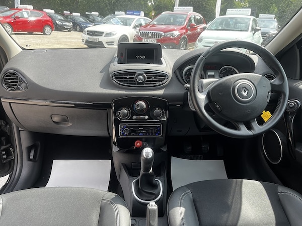 Used Renault Clio 2011 for sale - 75421844: Photo 9