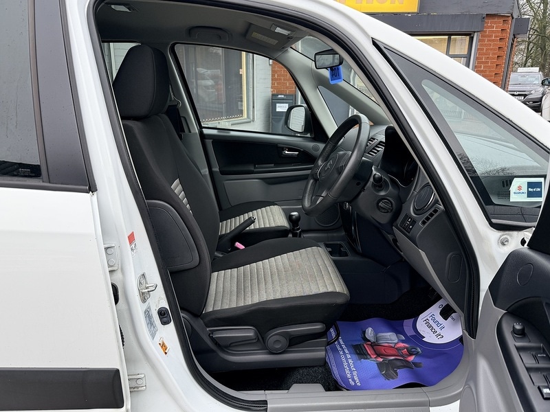 Used Suzuki SX4 2013 for sale - 77027722: Photo 10