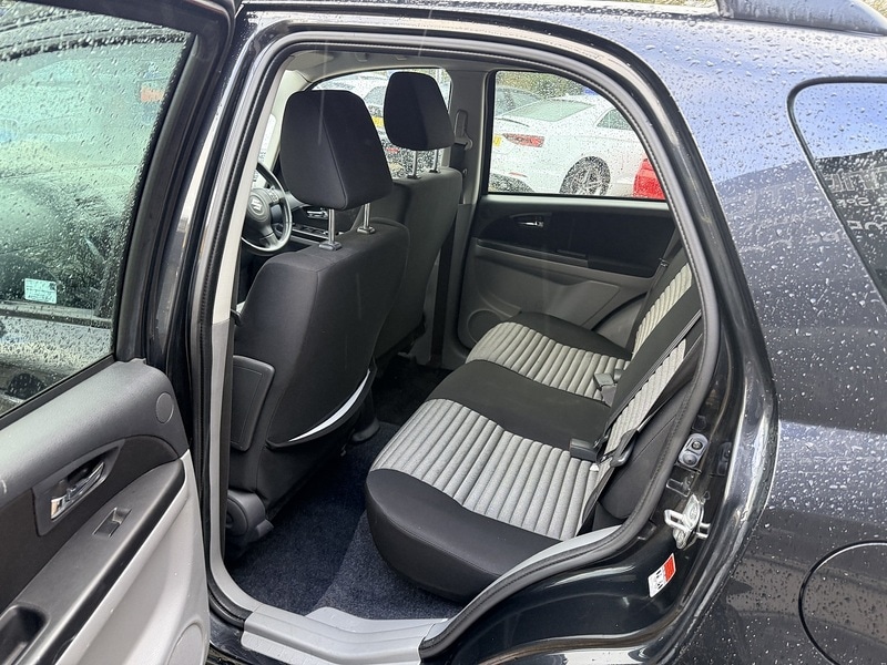 Used Suzuki SX4 2011 for sale - 76618244: Photo 14