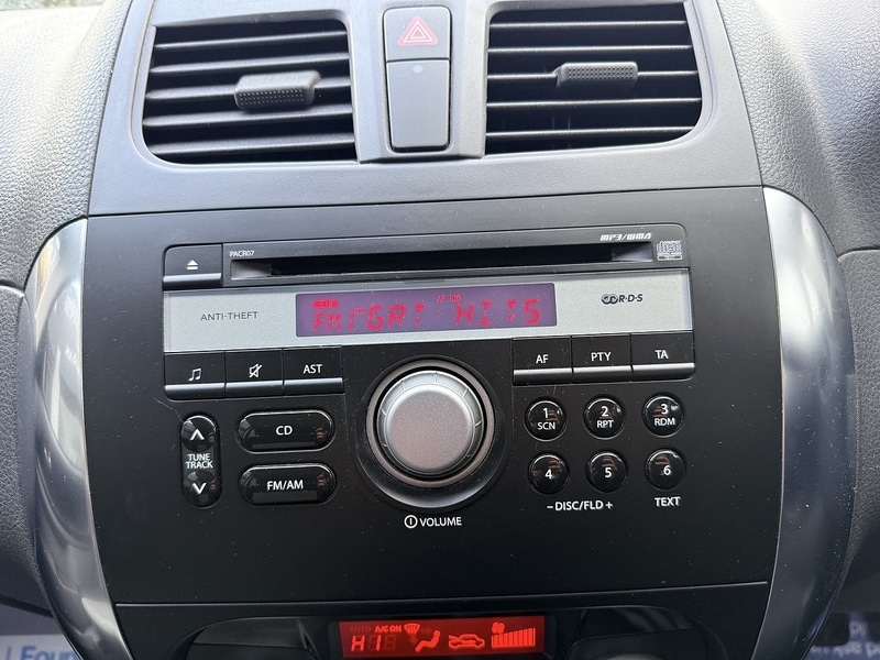 Used Suzuki SX4 2011 for sale - 76618244: Photo 15