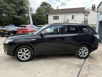 Used Mitsubishi Outlander 2015 for sale - 79773829: Photo