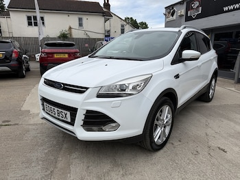 Used Ford Kuga 2015 for sale - 78802312: Photo