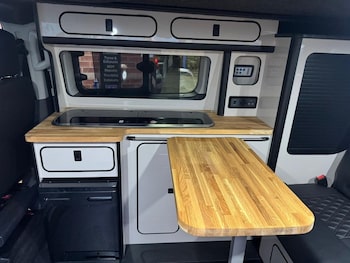 Used Ford Tourneo Custom 2018 for sale - 77730883: Photo