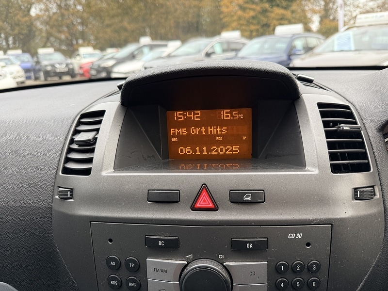 Used Vauxhall Zafira 2007 for sale - 76615752: Photo 19