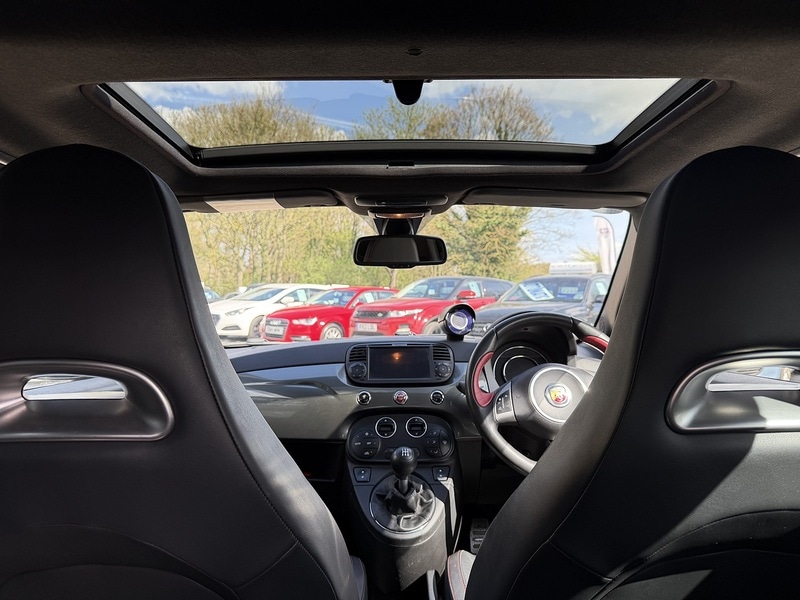 Used Abarth 595 2015 for sale - 78201253: Photo 15