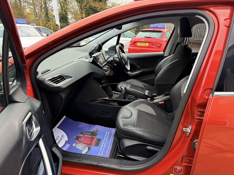 Used Peugeot 2008 2015 for sale - 76589031: Photo 14