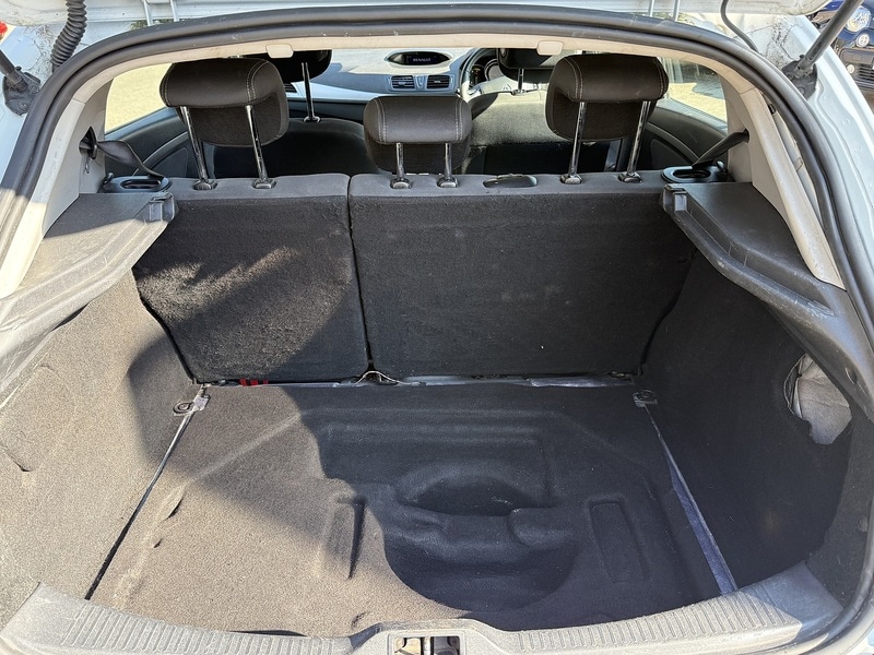 Used Renault Megane 2012 for sale - 76615759: Photo 11