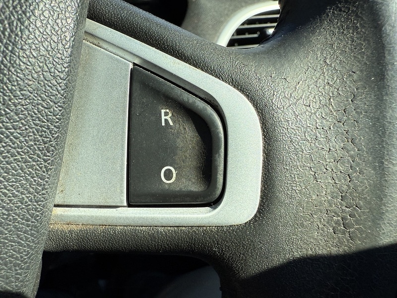 Used Renault Megane 2012 for sale - 76615759: Photo 25