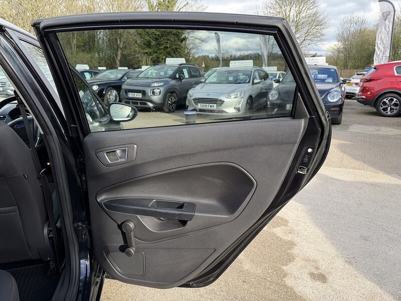 Used Ford Fiesta 2014 for sale - 78027159: Photo 12