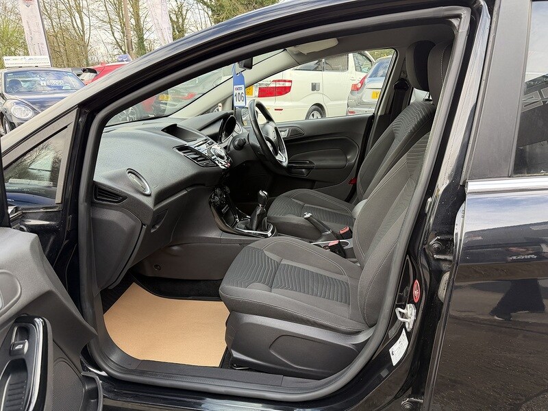 Used Ford Fiesta 2014 for sale - 78027159: Photo 15