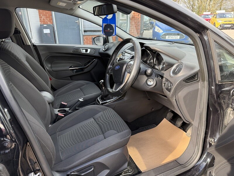 Used Ford Fiesta 2014 for sale - 78027159: Photo 9