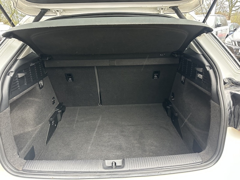 Used Audi Q2 2017 for sale - 76725169: Photo 17