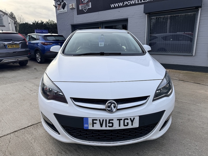 Used Vauxhall Astra 2015 for sale - 77663429: Photo 2