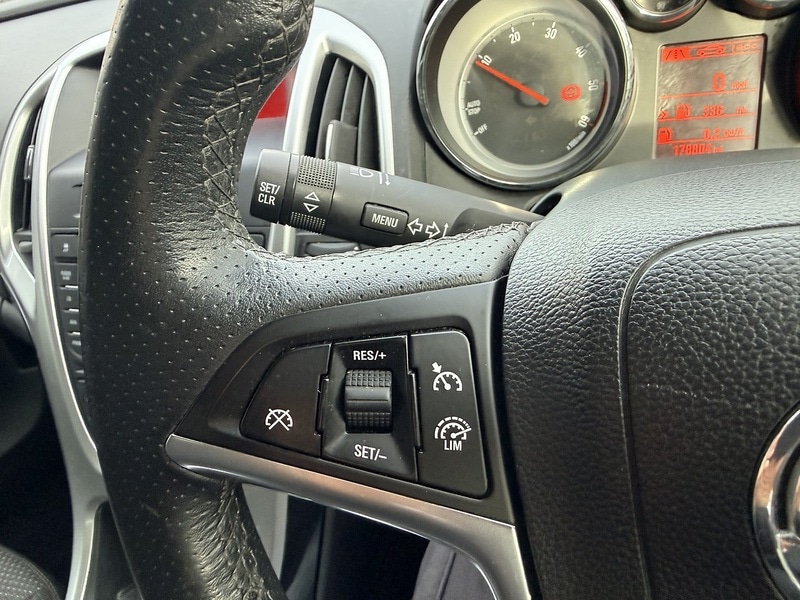 Used Vauxhall Astra 2015 for sale - 77663429: Photo 22