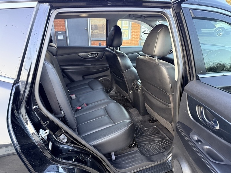 Used Nissan X-Trail for sale - 77213083: Photo 25