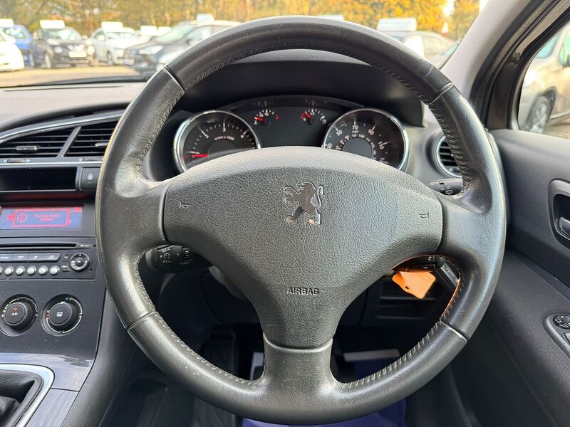 Used Peugeot 3008 2011 for sale - 76615820: Photo 17