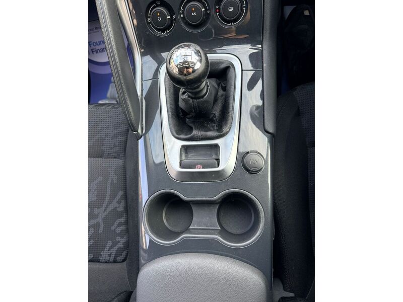 Used Peugeot 3008 2011 for sale - 76615820: Photo 21