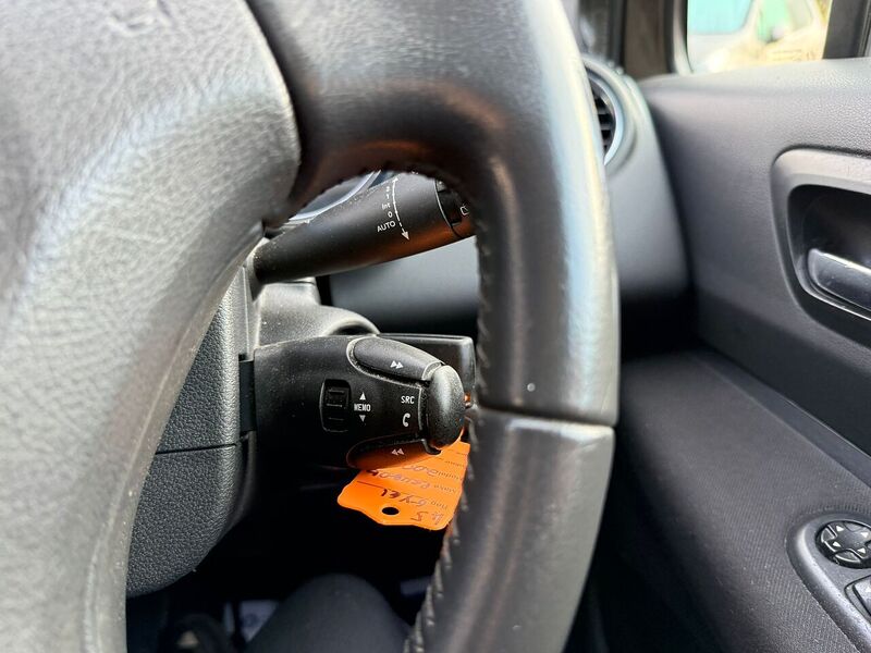 Used Peugeot 3008 2011 for sale - 76615820: Photo 23