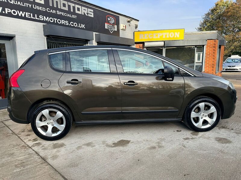 Used Peugeot 3008 2011 for sale - 76615820: Photo 8