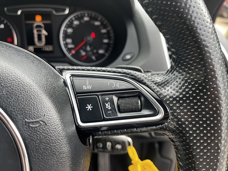 Used Audi Q3 2013 for sale - 76615789: Photo 23