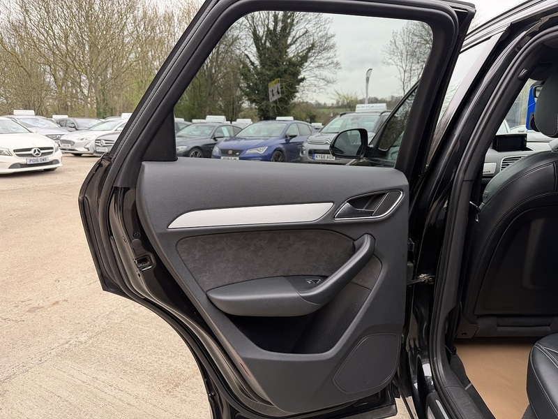 Used Audi Q3 2016 for sale - 78097499: Photo 14