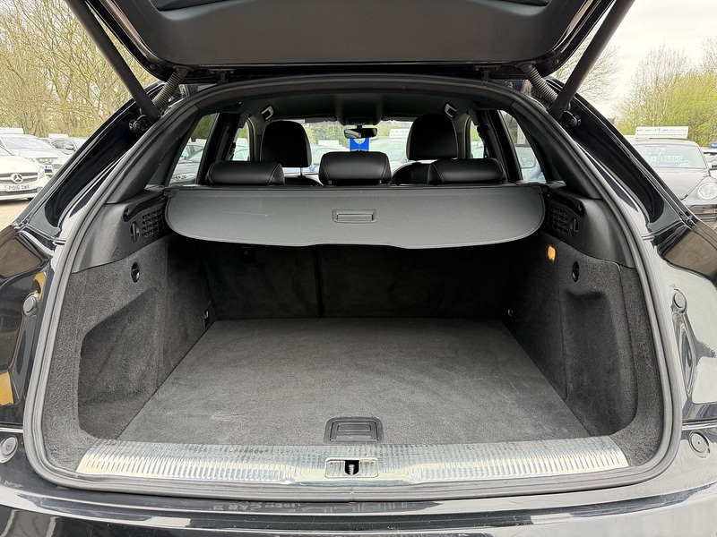 Used Audi Q3 2016 for sale - 78097499: Photo 18