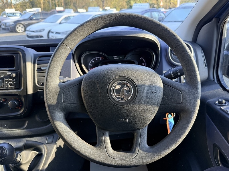 Used Vauxhall Vivaro 2017 for sale - 76615781: Photo 17