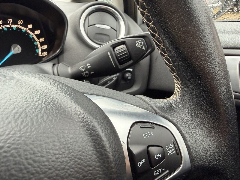 Used Ford Fiesta 2015 for sale - 77643271: Photo 17