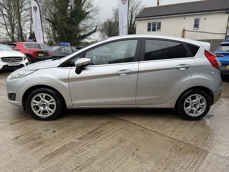 Used Ford Fiesta 2015 for sale - 77643271: Photo 4