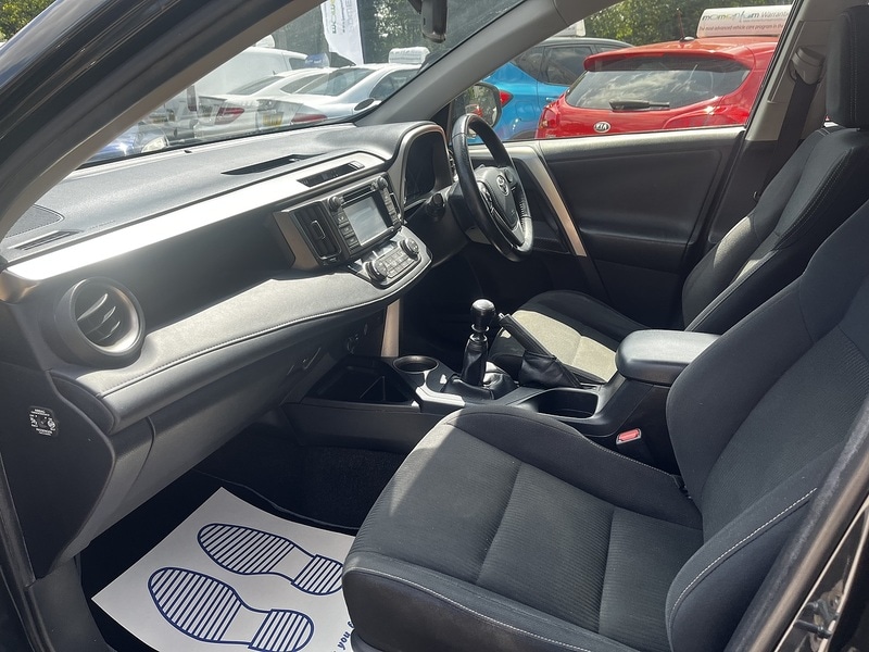 Used Toyota RAV4 2014 for sale - 76615748: Photo 11