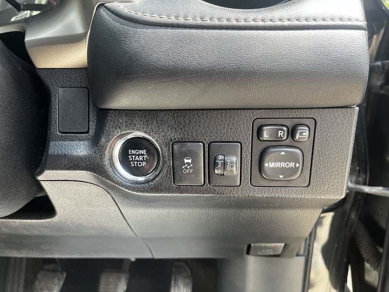 Used Toyota RAV4 2014 for sale - 76615748: Photo 18