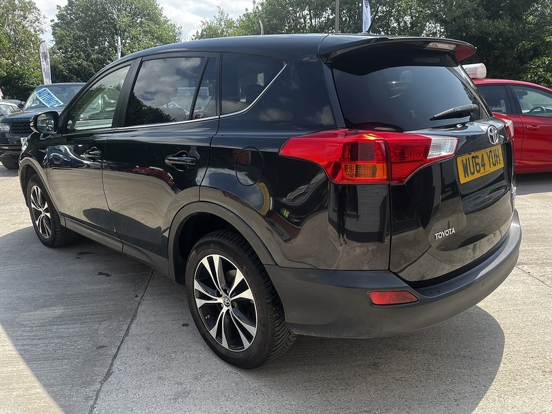 Used Toyota RAV4 2014 for sale - 76615748: Photo 4