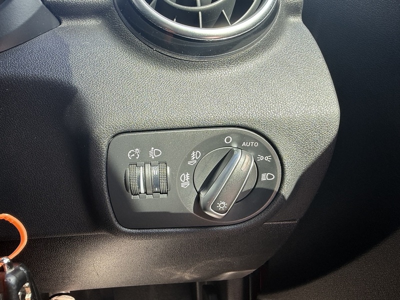 Used Audi A1 2012 for sale - 76615782: Photo 26