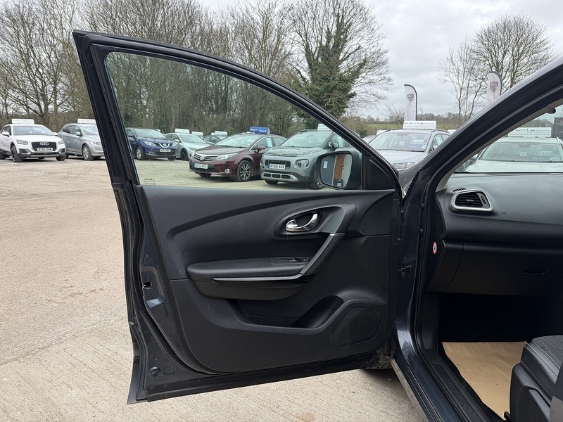 Used Renault Kadjar 2016 for sale - 77677111: Photo 12