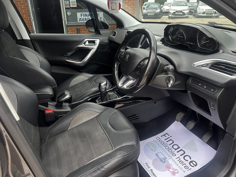 Used Peugeot 2008 2015 for sale - 76615760: Photo 13