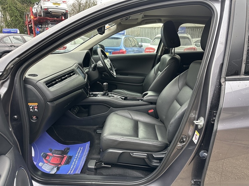 Used Honda HR-V 2015 for sale - 76941684: Photo 11