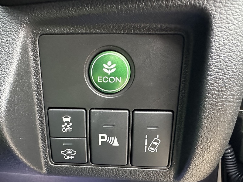 Used Honda HR-V 2015 for sale - 76941684: Photo 24