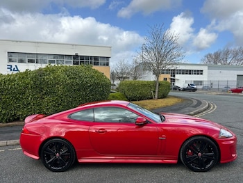 Used Jaguar XKR 2010 for sale - 79598382: Photo