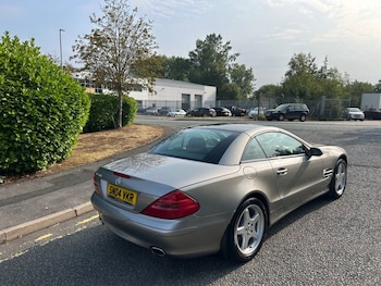 Used Mercedes-Benz SL 2004 for sale - 79598556: Photo