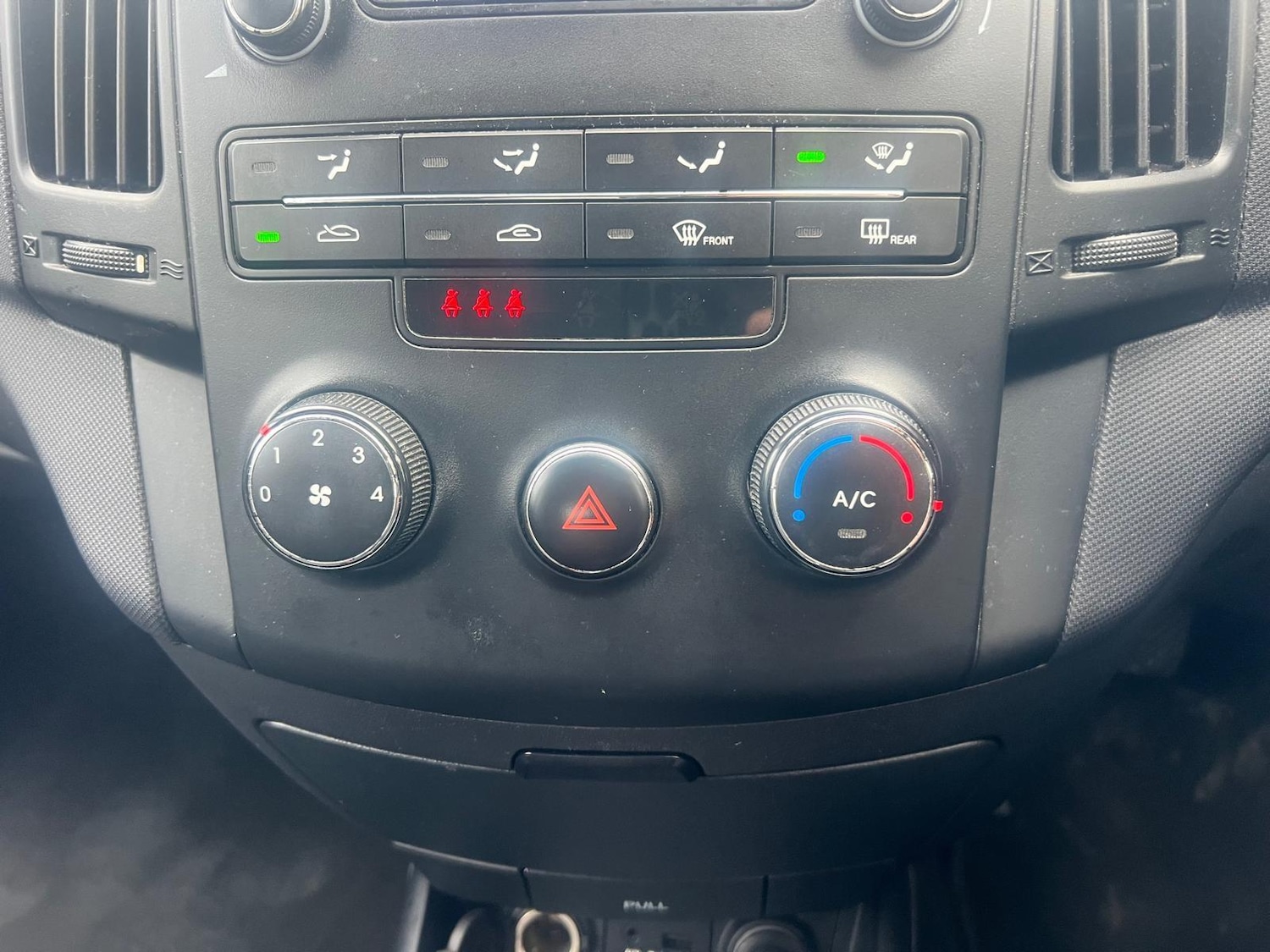 Used Hyundai i30 2011 for sale - 76457516: Photo 22