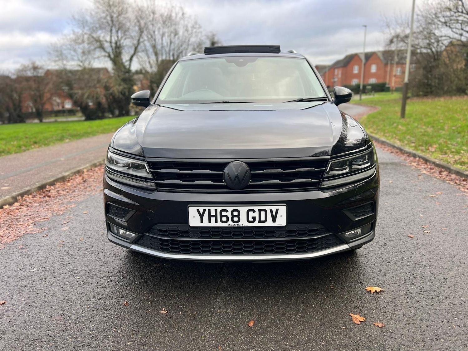Used Volkswagen Tiguan Allspace 2018 for sale - 76633849: Photo 2