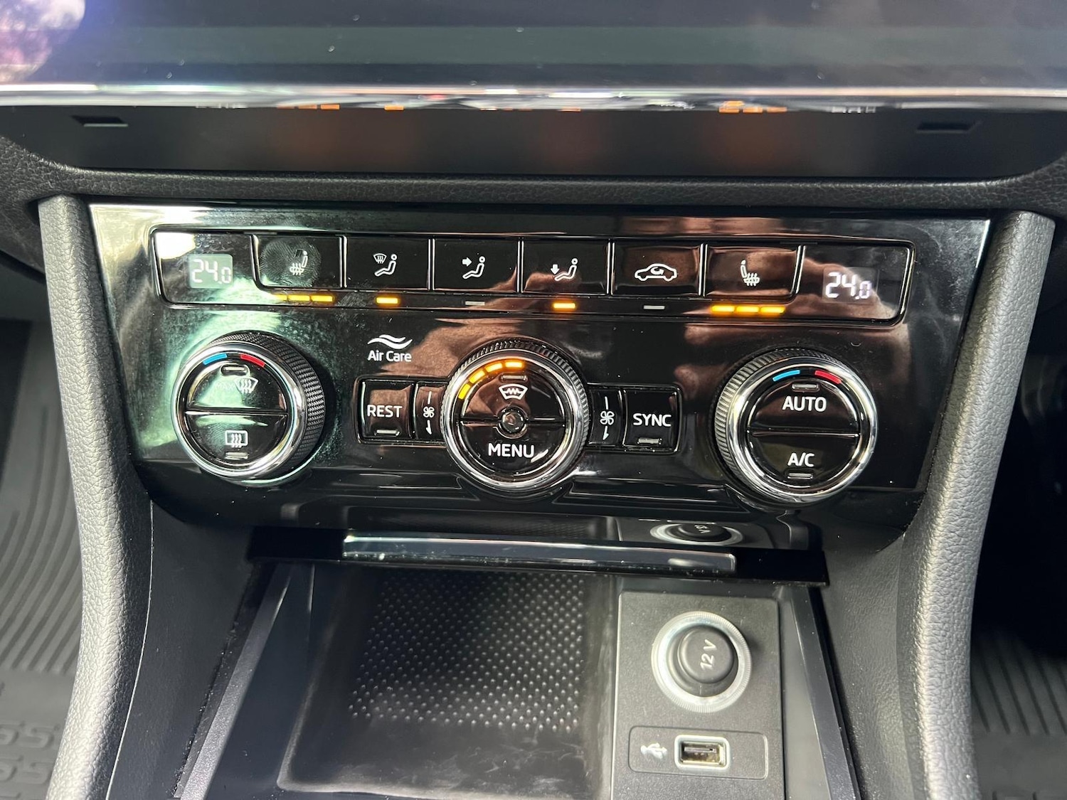 Used Skoda Superb 2018 for sale - 76446746: Photo 29