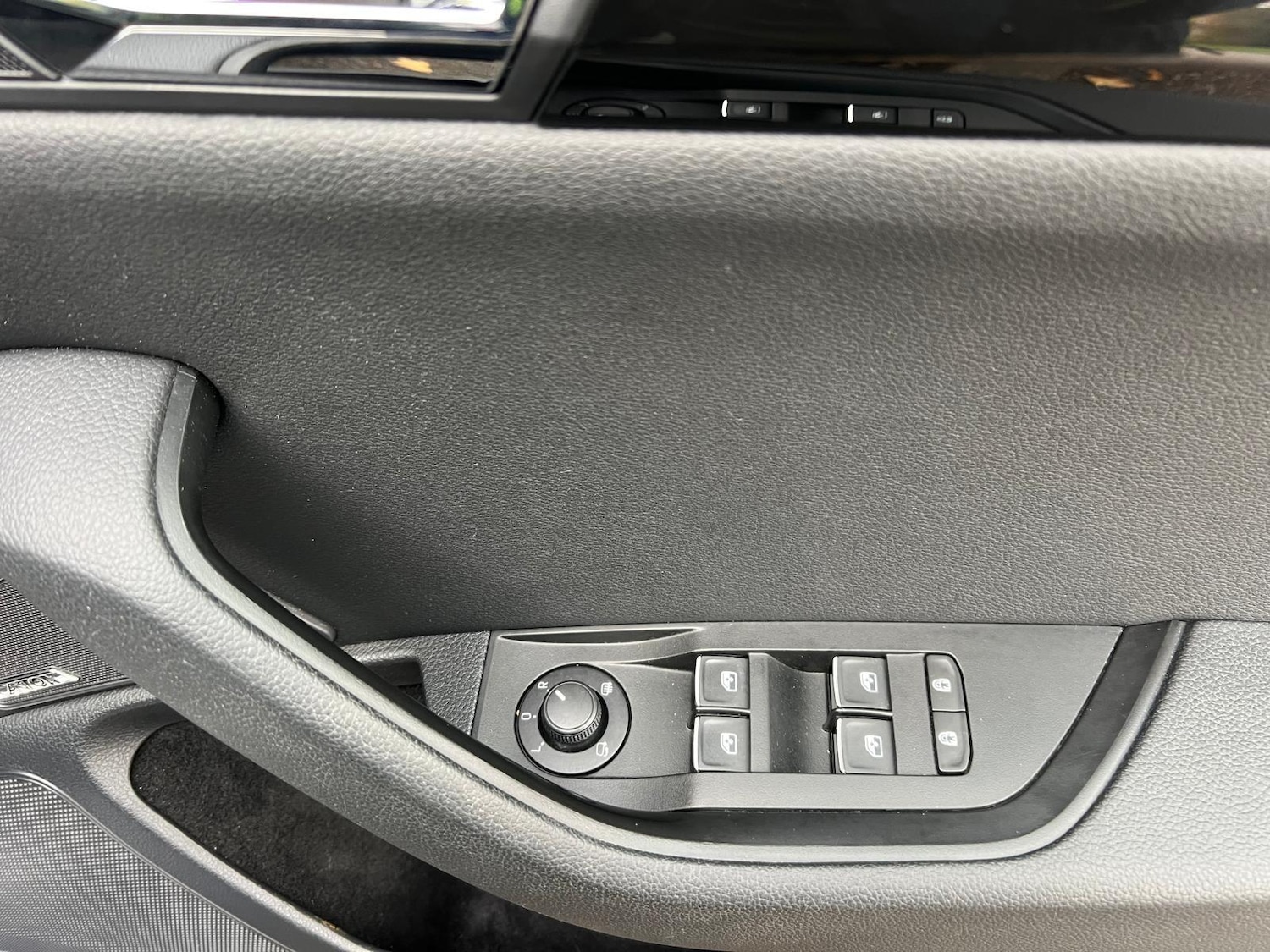 Used Skoda Superb 2018 for sale - 76446746: Photo 38