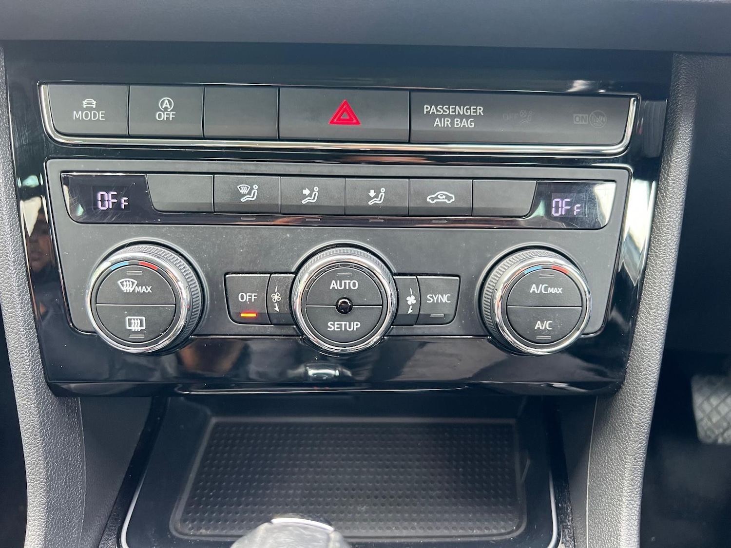 Used SEAT Leon 2018 for sale - 76382589: Photo 27