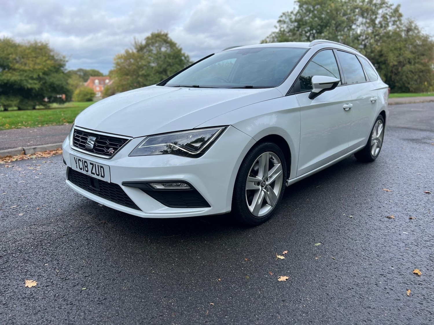 Used SEAT Leon 2018 for sale - 76382589: Photo 3